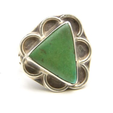 Vintage Sterling Silver & Green Turquoise Triangle Ring Sz 7.25 Mens Womans Unisex 