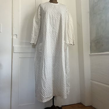 Antique Victorian  Floral Calico Print Dress Oversized Smock White Cotton Vtg