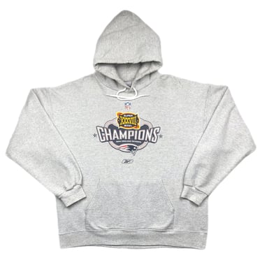 Vintage 2004 Reebok New England Patriots Football Super Bowl XXXVIII Champions Hoodie Sweatshirt Pullover Size Large/XL 