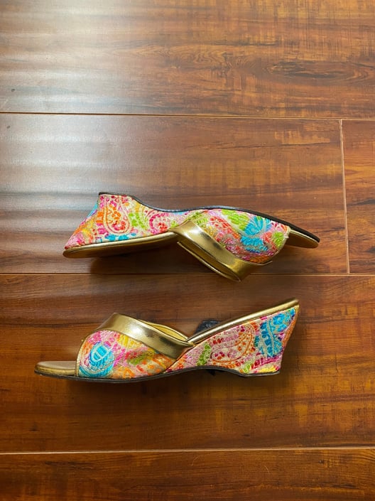 Vintage 1960’s Gold and Paisley Tapestry Wedges 