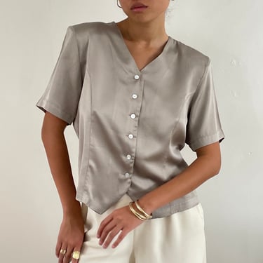 90s silk blouse / vintage taupe sand silk short sleeve V neck button up blouse | M 