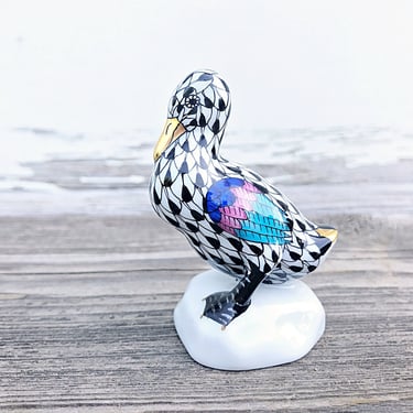 Small Herend duck figurine Hungarian porcelain, Collectible Herend fishnet figurine 5022 