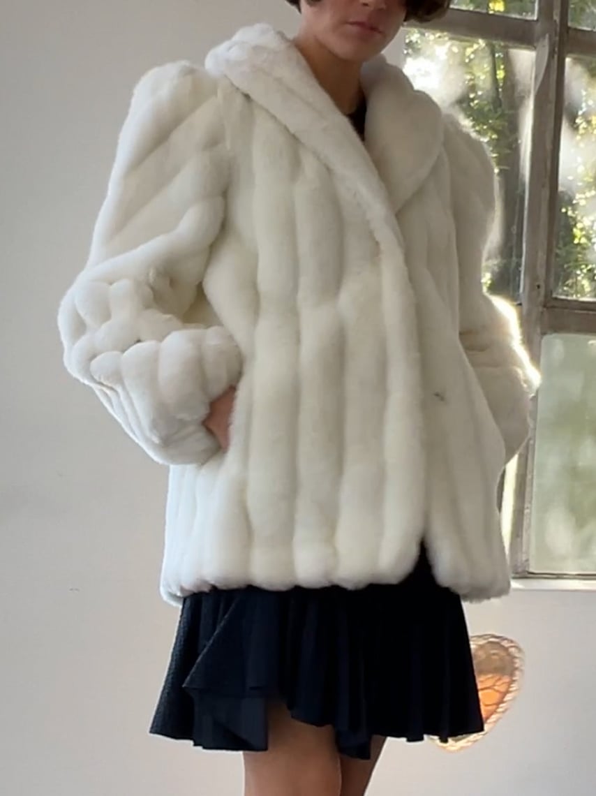 White Faux Fur Short Pullover Coat