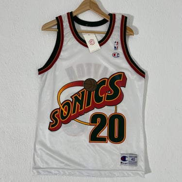 Vintage 1990's Seattle Supersonics 'Gary Payton' White Champion Jersey Sz. 40 (M)