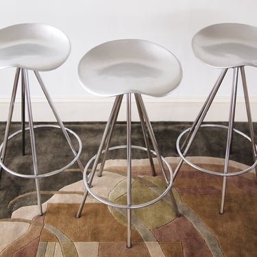 Set of 3 Amat-3 JAMAICA COUNTER STOOLS 28" High, Molded Aluminum Seat + Chrome, Pepe Cortes Barstool, Mid-Century Modern eames knoll era 