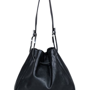 Gucci - Black Leather Vintage Shoulder Bag