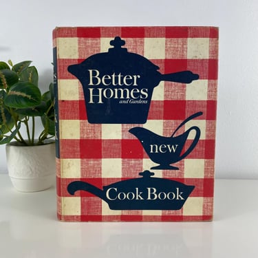 Vintage 1965 Better Homes & Gardens New Cook Book, Hardcover 5 Ring Binder CookBook, Meredith Books, Family Recipe's Collectible Cookbook 