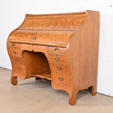 Antique American Arts &#038; Crafts Oak Roll Top Desk, Circa 1890s