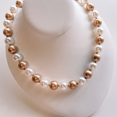 Champagne Baubles Necklace