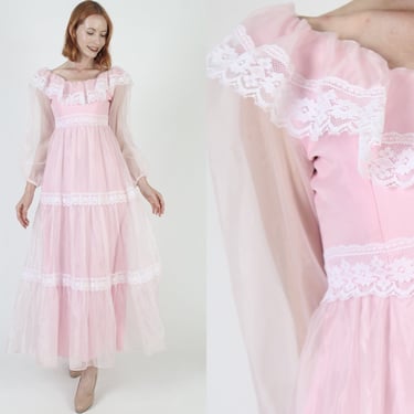 Blush Floral Lace Wedding Dress, Vintage 70s Light Pink Sheer Bridal Gown, Simple Off The Shoulder Bridesmaids Prairie Maxi 