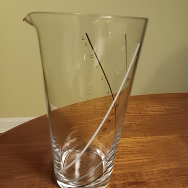 Mid-Century Cocktail Pitcher with Ounces and Centiliter Measurements 