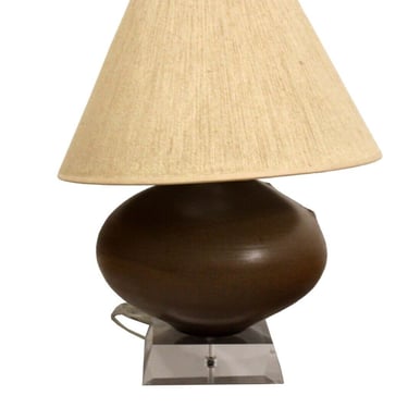 Vintage Modern Studio Ceramic Art Pottery Large Table Lamp on Lucite Base 