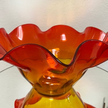 Vintage Blenko Ruffled Edge Amberina Glass Bowl | 1960s | handblown scalloped edge glass 