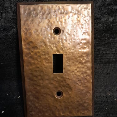 Hand-Hammered Brass Single Toggle Switch Plate 2.75 x 4.5