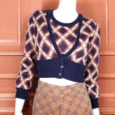 1960s 70s sweater set vintage cropped fit argyle plaid jacquard knit 2 piece vest/tank & cardigan mod twiggy-esque (S) 