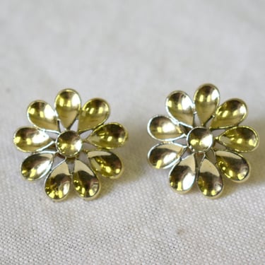 1960s Coro Gold Flower Clip Earrings 