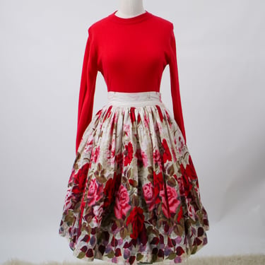 1950s Red and Pink Floral Rose Print Full Gathered Circle Skirt