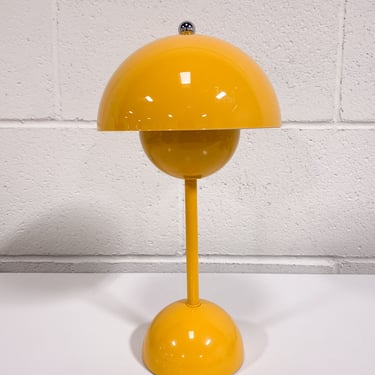 Yellow Mushroom LED Table Lamp