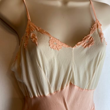 30’s 40’s 100% crepe silk slip peachy pink and ivory white ruffle trim Bias cut short length~ pinup Extra SMALL tiny As-Seen condition 