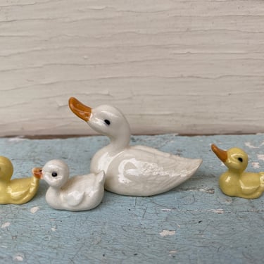 Vintage Hagen-Renaker Swimming Ducks, White Duck, Mismatched Ducklings, Set of 4 