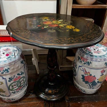 Lovely regency style side table. Beautifully painted! 28” x 23” x 27” 
Garden stools 11” x18” 