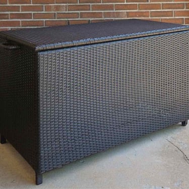 Brown Resin Wicker Outdoor Storage Box