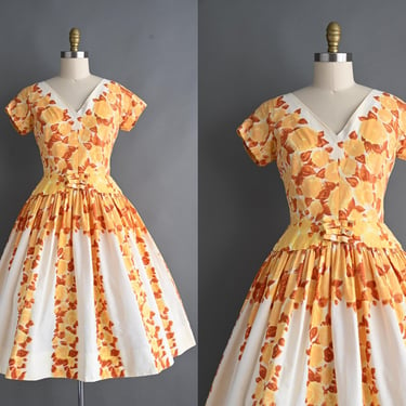 vintage 1950s Dress | Gorgeous Golden Rose Floral Print Cotton Full Skirt Dress | Medium 