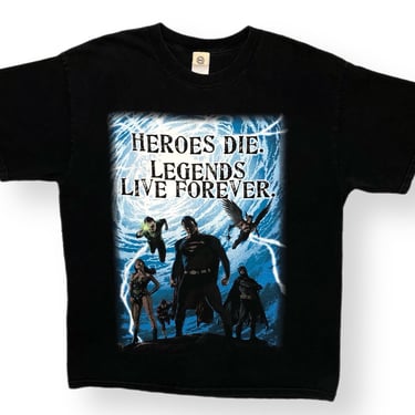 Vintage 2007 DC Comics “Heroes Die. Legends Live Forever.” Super Hero Graphic T-Shirt Size Large 
