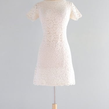 Darling 1960's Ivory Lace Mod Bride Mini Dress / S