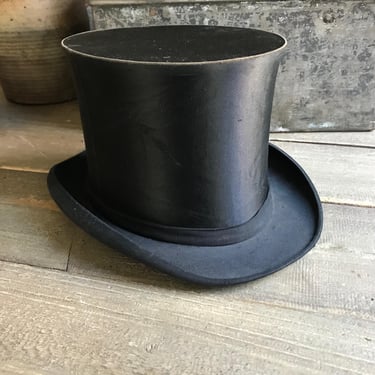 French Black Silk Top Hat, Collapsible, Folding, Period Clothing Victorian Edwardian Fashion 