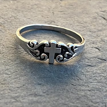 Vintage Sterling Silver Religious  Christian Cross Ring - Size 8 