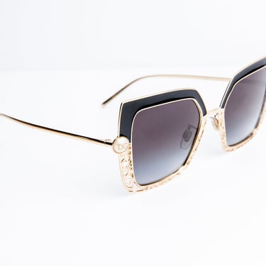 DOLCE GABBANA Pearl Sunglasses MOSS Designer Consignment Austin and San Antonio TX