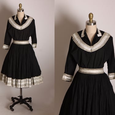1950s Black and White Ric Rac Trim Southwestern Patio Blouse and Skirt Two Piece Matching Dress Outfit by Jeanette’s Originals -M 