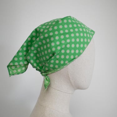 1960s Green Daisy Kerchief 