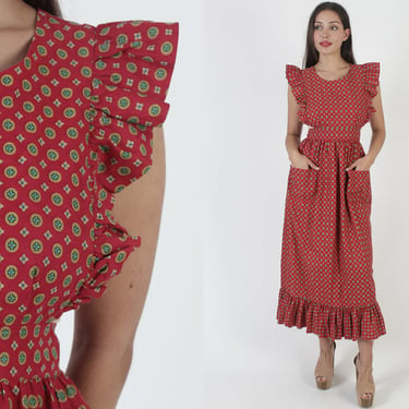 Medallion Print Pinafore Dress With Pockets / Traditional Country Style Maxi Dress / Vintage 70s Tie Housewife Apron 