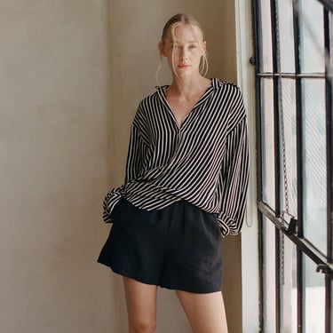 a.ren | Linen Easy Shorts in Black