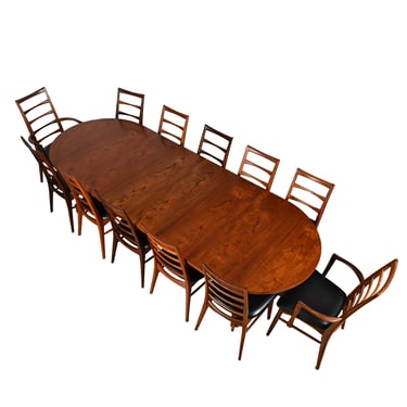 Rare Oval Expanding Dining Table in Teak w Double Pedestals by Robert Heritage for Archie Shine