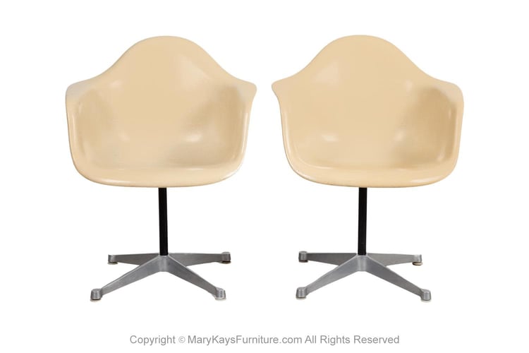 Pair Bucket Fiberglass Swivel Chairs Charles Eames for Herman Miller 