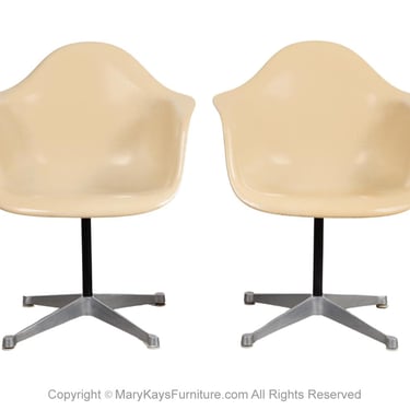 Pair Bucket Fiberglass Swivel Chairs Charles Eames for Herman Miller 