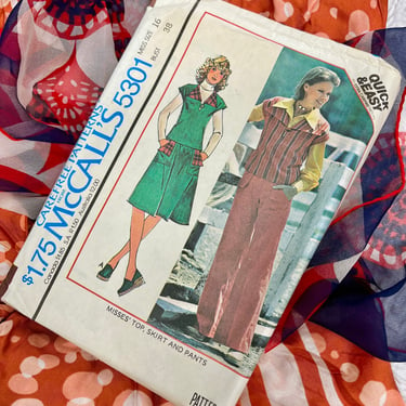 Vintage 70s Sewing Pattern, Wide Legs Pants, Skirt, Tops, Complete with Instructions, McCalls, Copyright 1976 