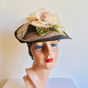 1940's Black and Brown Straw Tilt Hat Beige Silk Roses Flowers Trim Small Brim Head Holder 40's Millinery Rockabilly Marie 