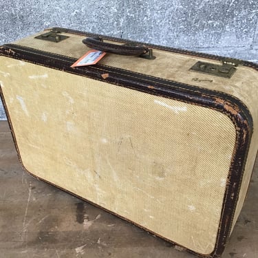 Vintage Skyway Suitcase (Seattle)