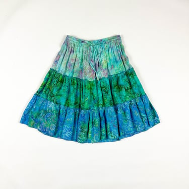 1990s / y2k / Tie Dye Tropical Floral Mini Skirt / Tiered Ruffles / Green and Purple / Wax Resist / Small / Medium / Pleated / Rayon / Beach 