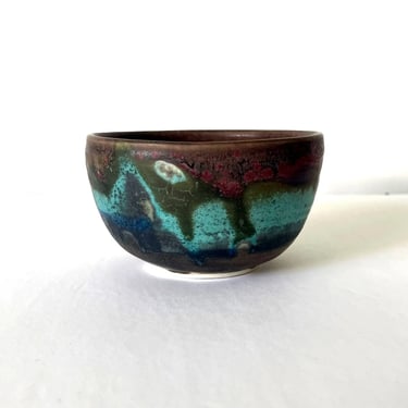 Ceramic Tea Bowl with Brilliant Glaze by Toshiko Takaezu