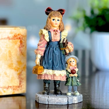 VINTAGE: 1997 - Boyds Bears "Laura with Jane...First Day of School" Figurine in Box - Yesterday's Child - # 3522 - SKU 35-C-00035407 