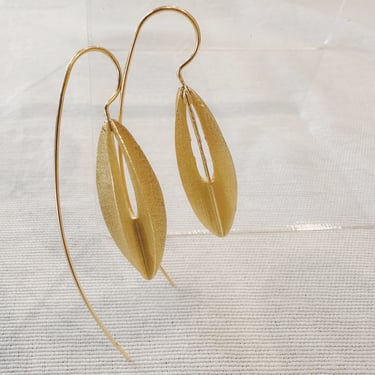 Phoebe Drop Earring