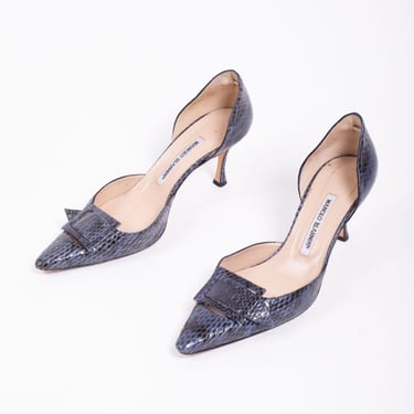 Vintage Manolo Blahnik Blue Faux Snakeskin Animal Print Pumps with Buckle sz 39 8.5 9 Sex and the City Style Y2K Low Mid Heel 
