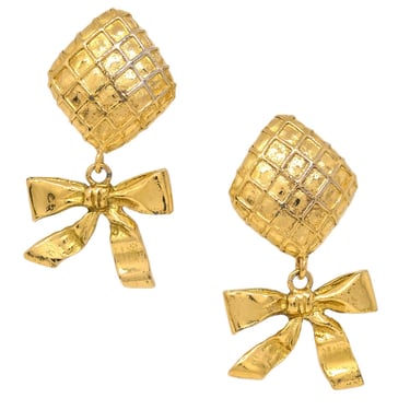 Chanel Gold Bow Rhombus Earrings Clip-On