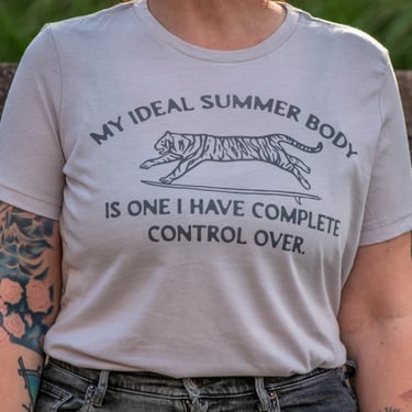 Made in USA | T-shirt | Unisex | Summer Body | Heather Dust 