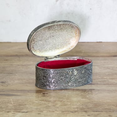 Silver Plate Hinged Trinket Box, Oval Jewelry Casket, Vintage Ring Box 